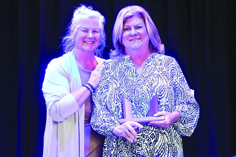 KHS Sports Hall of Fame - Dianne Luciano anbd her sister