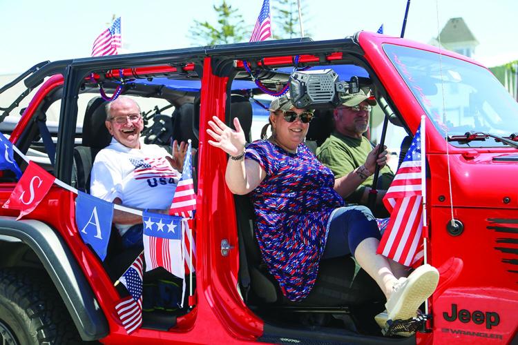 05-25-26 Memorial Day Fryeburg wave jeep 2
