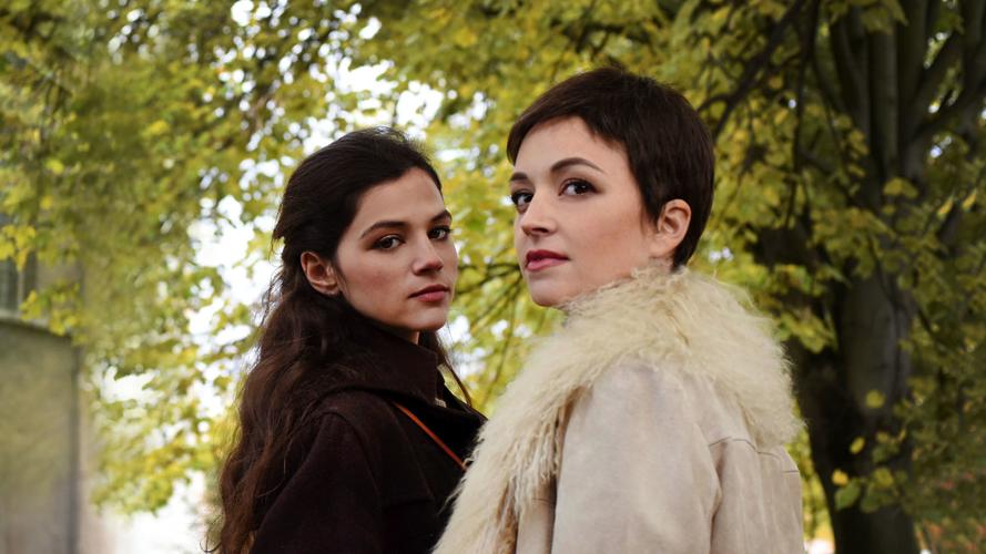Pastlife_Press4.jpg