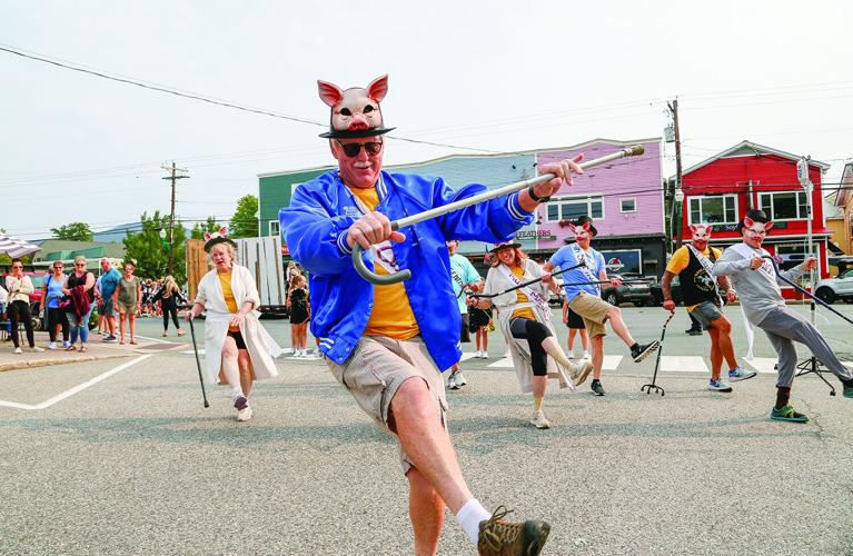 09-06-25 Mud Bowl Parade hogs dancing