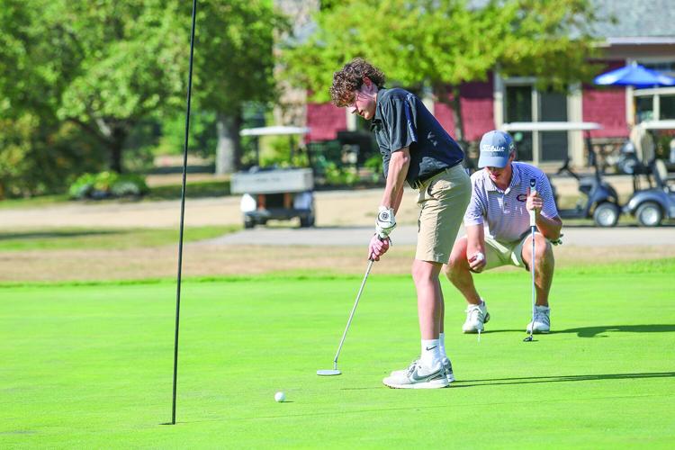 09-11-25 KHS Golf mcallister putt