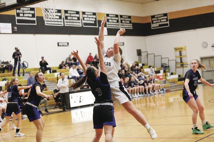 01-13-23 KHS WBB sidoti jump