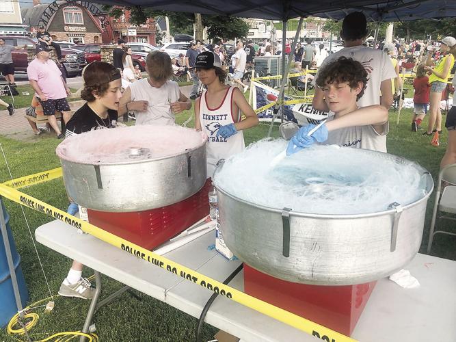 Valley Voice - Fourth of July in the park - cotton candy