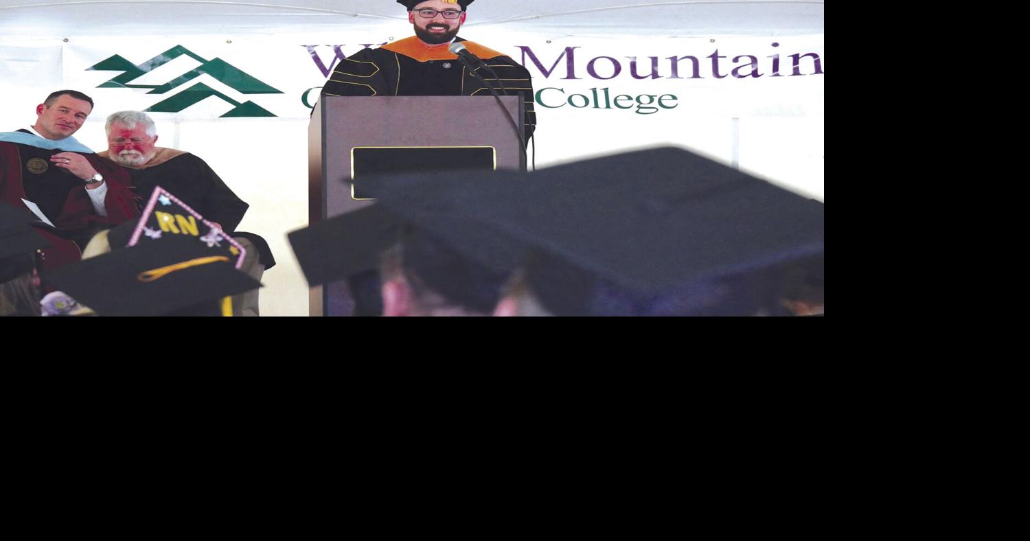 WMCC Commencement recognizes 188 graduates | Local | conwaydailysun.com