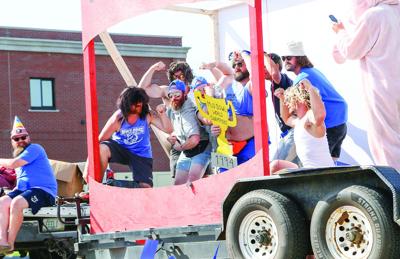 09-07-24 Mud Bowl Parade hawgs flex