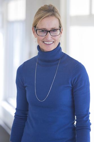 Dr. Wenda Saunders
