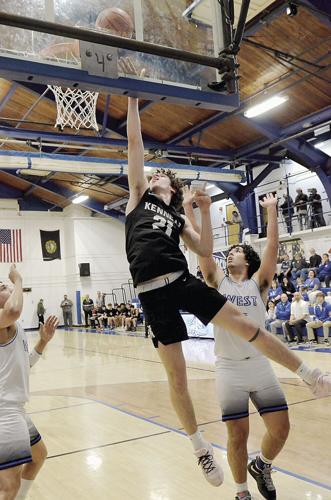 KHS Boys Hoop - plyoffs - Daven Bailey drive
