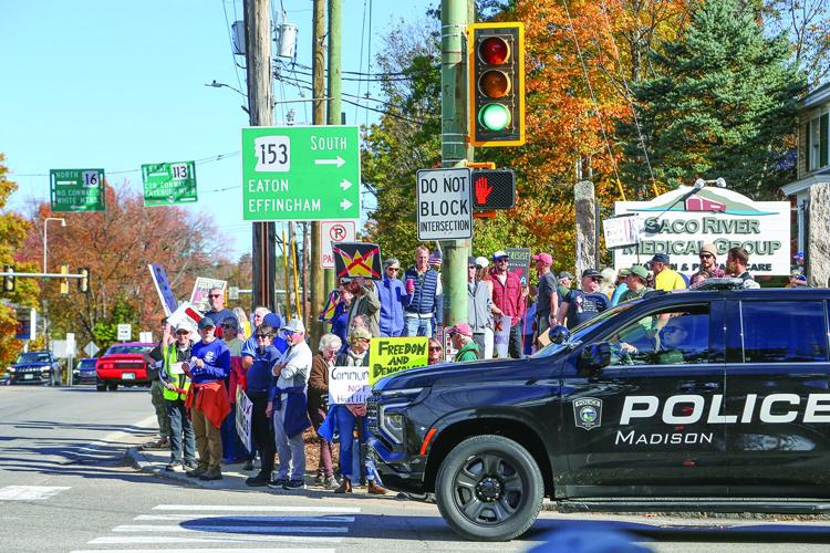 10-18-25 No Kings semi-wide across st