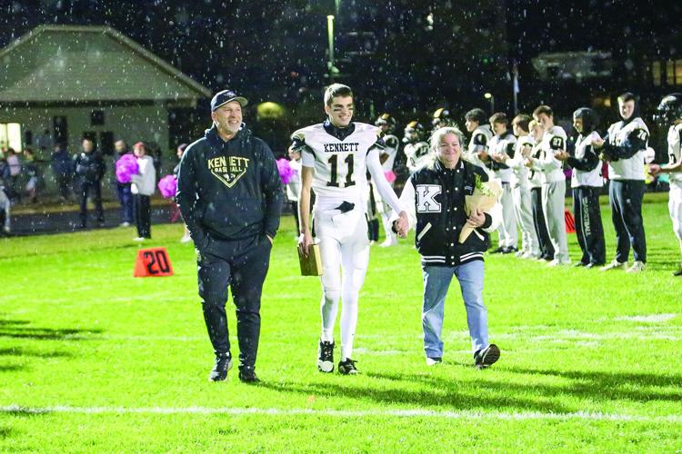 10-24-25 KHS FB seniors robertson