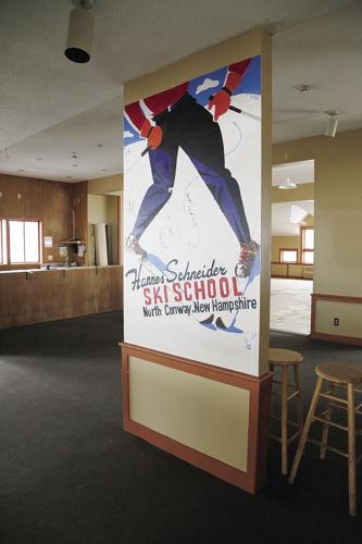 04-07-22 Cranmore Lodge schneider mural wider