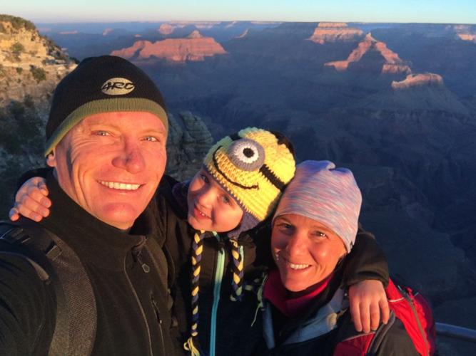 Hollingworth Family_Grand               Canyon_2017_2.jpg