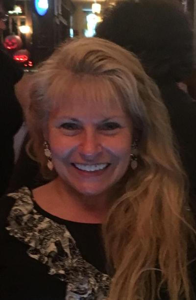 Debi Davis Joins RE/MAX Northern Edge Realty