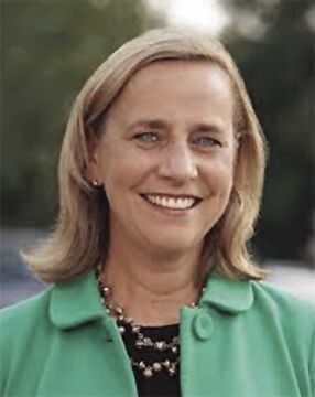 Ayotte and Craig to debate — Joyce Craig