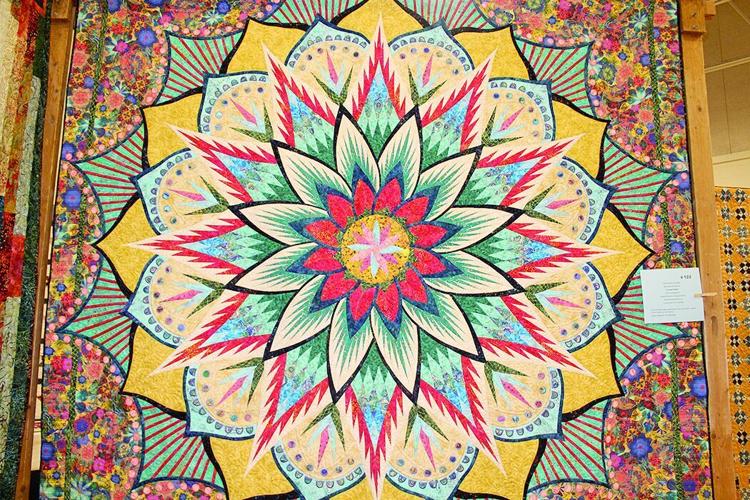 CUT dd42 ROP quilt show 7.tif