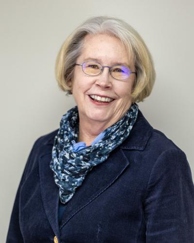 Sue Solar new Senior Real Estate Specialist