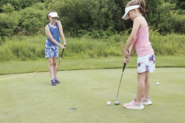 07-13-23 Jr Golf putting medium