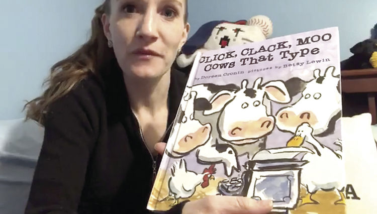 Bedtiem story - Click, Clack, Moo Cows that Type