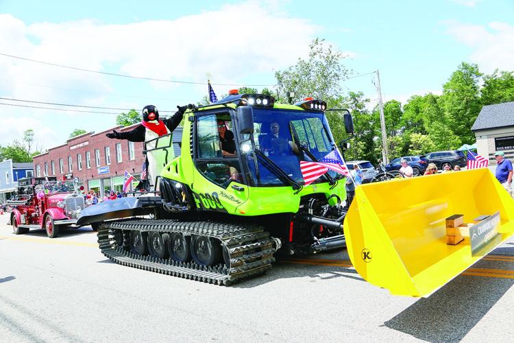 07-04-25 Fourth Parade conway cranmore