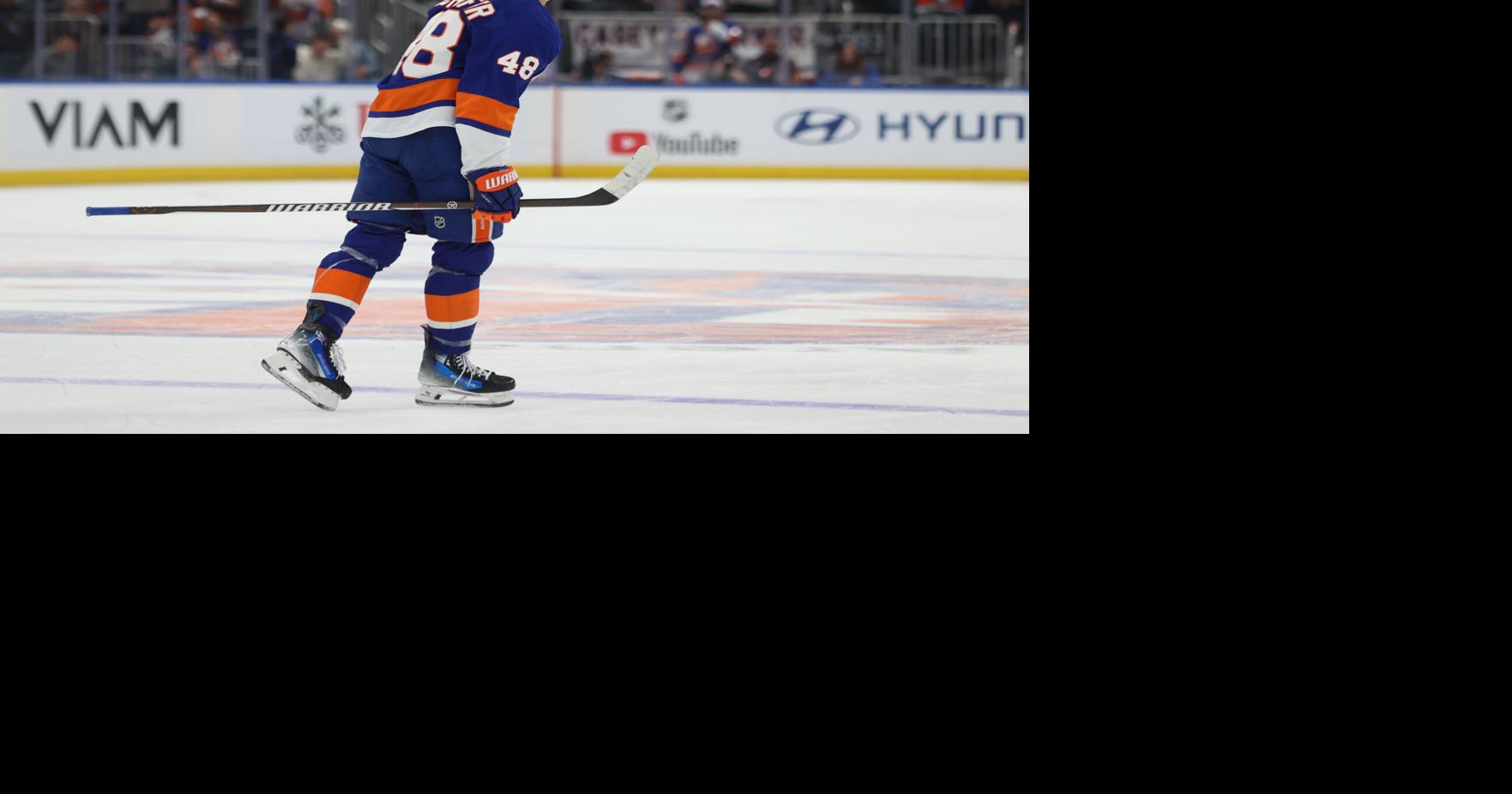 Lightning Islanders Hockey | Sports | couriernews.com