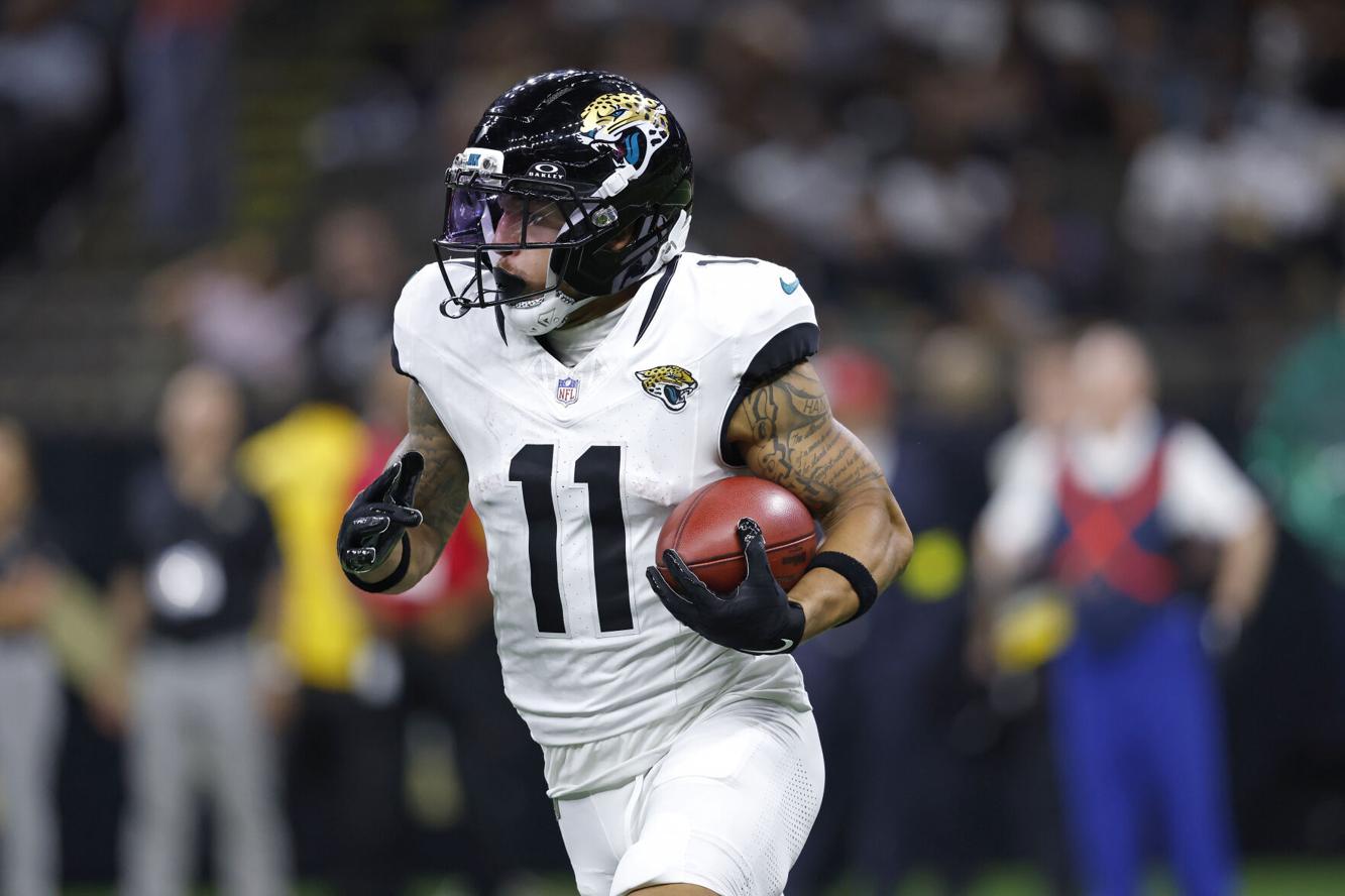 Jaguars Saints Football Sports couriernews com