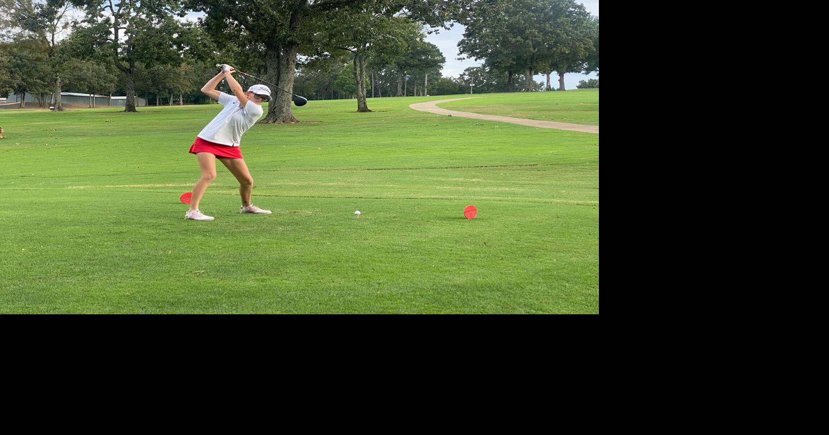 Cyclones, Lady Cyclones sweep McGehee in golf opener