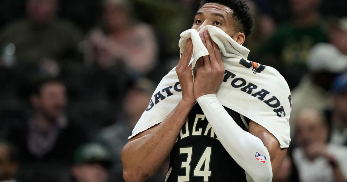 Pacers Bucks Basketball | Sports | couriernews.com