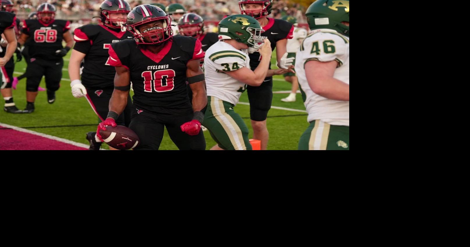 Cyclones lose to Alma, 56-35