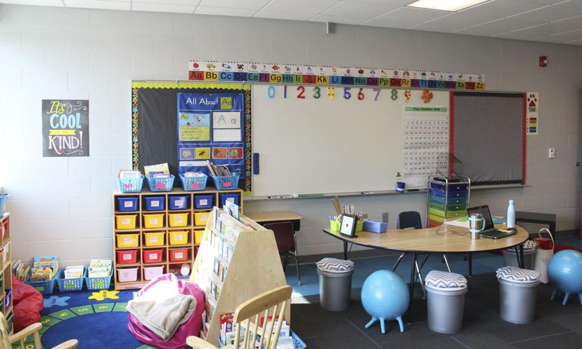 Peosta Elementary opens with school expansion News