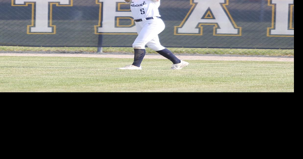 Cougars battle during busy week Sports