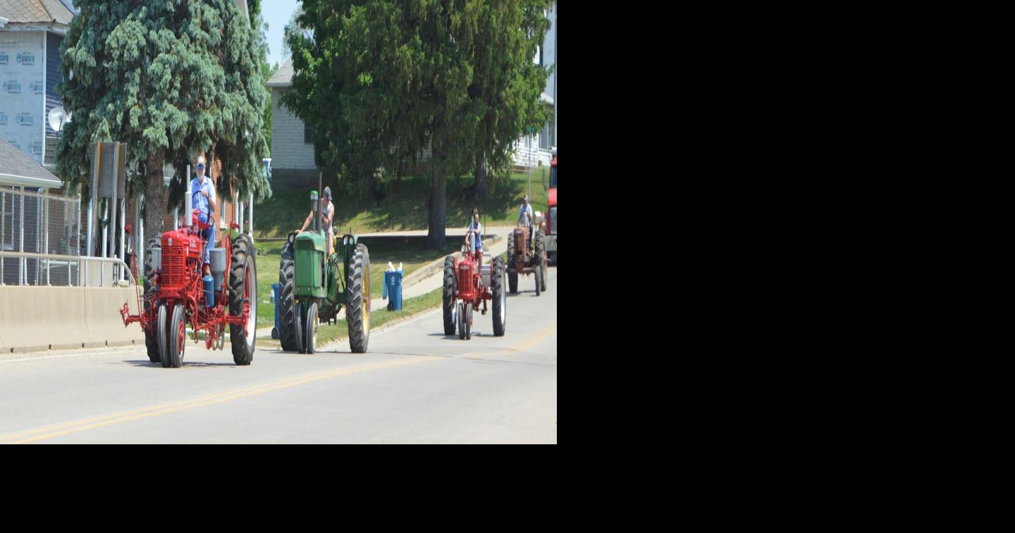 Tractor ride comes to Cascade | News | cpioneer.com