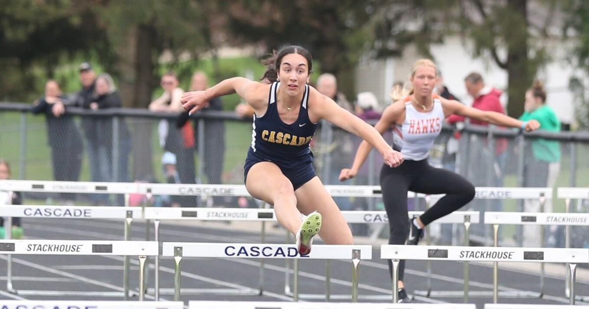 Addison Frake cpx-05072025-spt-cascade-girls-track-2671 | | cpioneer.com