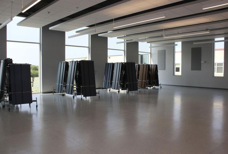 Peosta Elementary opens with school expansion News