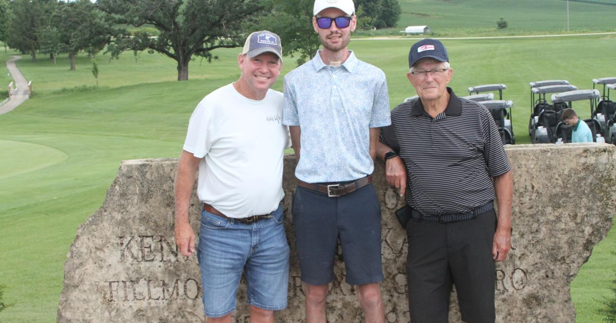 Golfers come out to support Martin