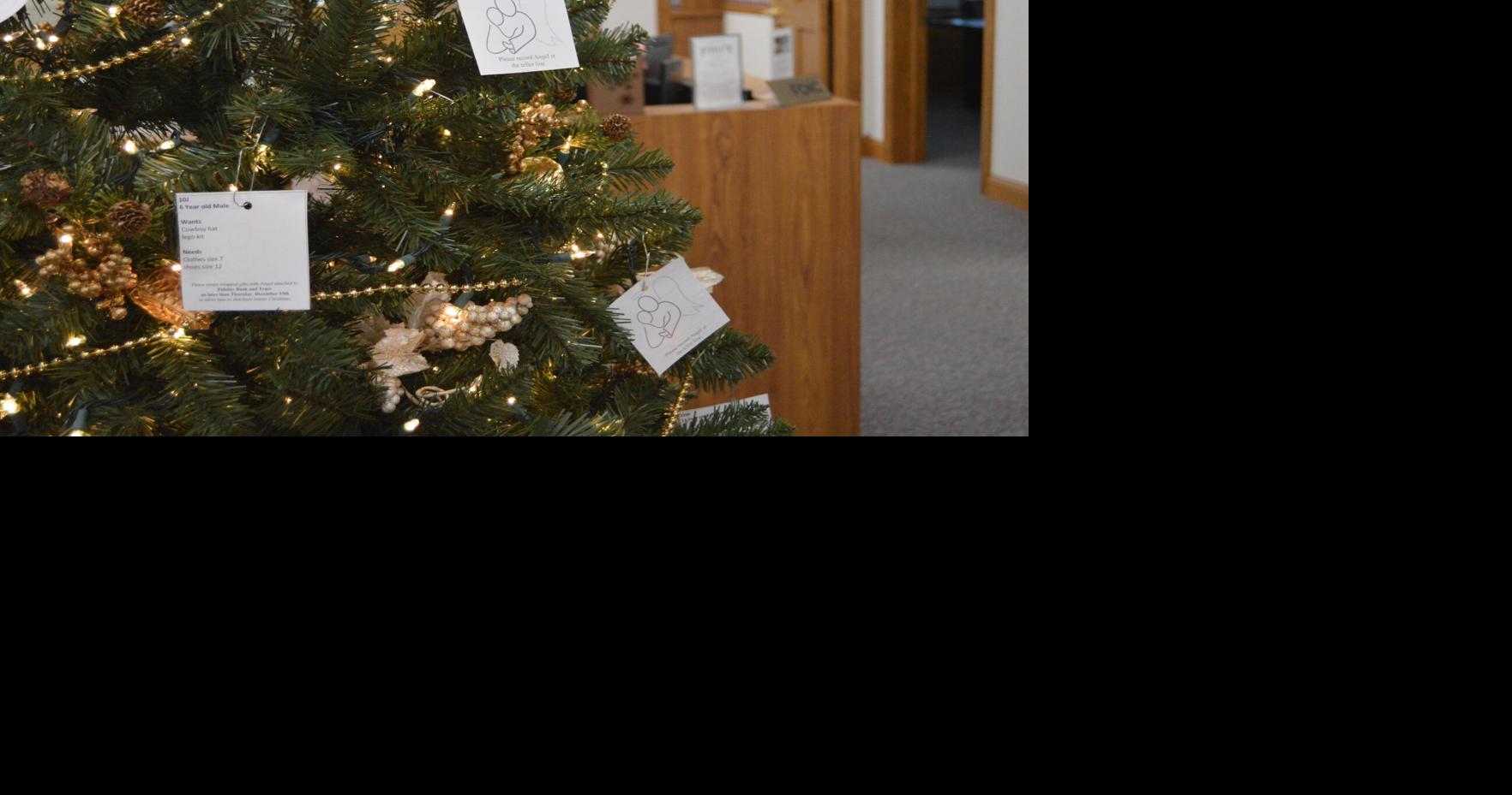 Giving trees spread Cascade charity | News | cpioneer.com – Cascade Pioneer