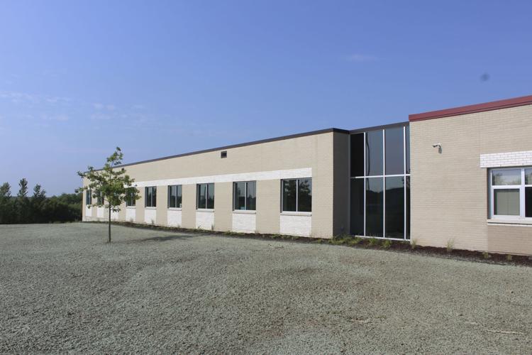 Peosta Elementary opens with school expansion News