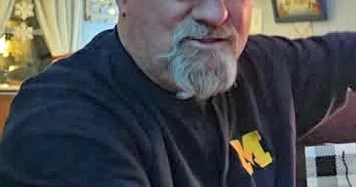 Jon Slagle | Local Obituaries | crescent-news.com