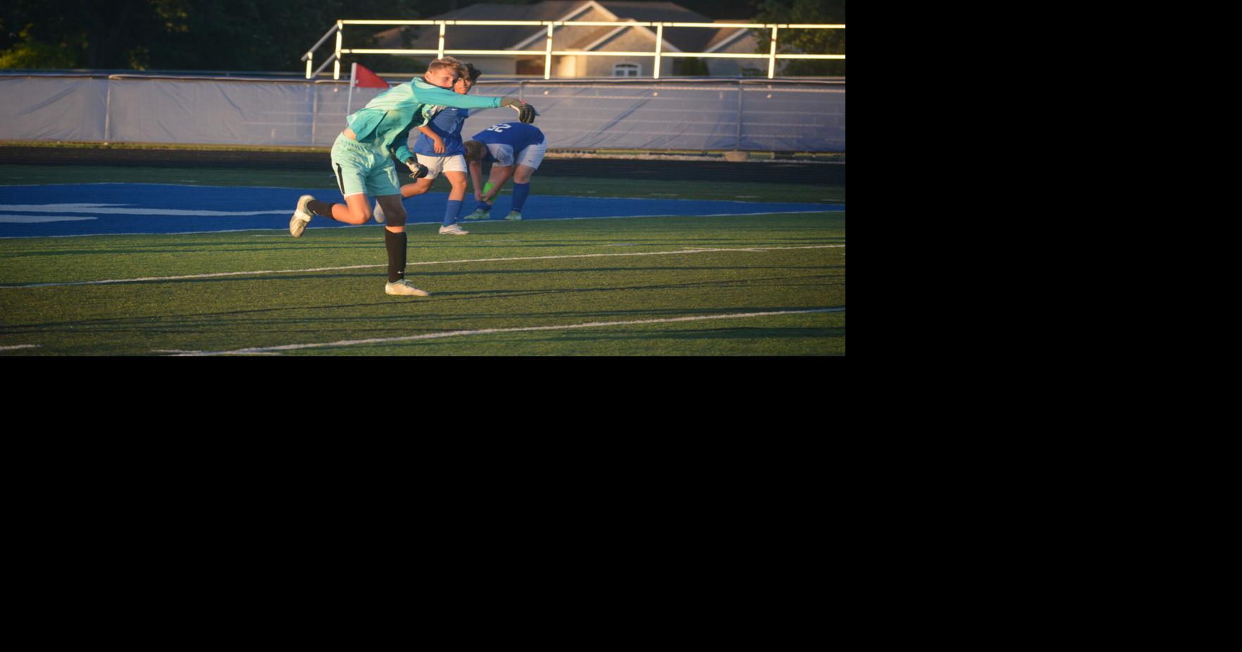 Soccer: DHS grad Burriss to play in Argentina