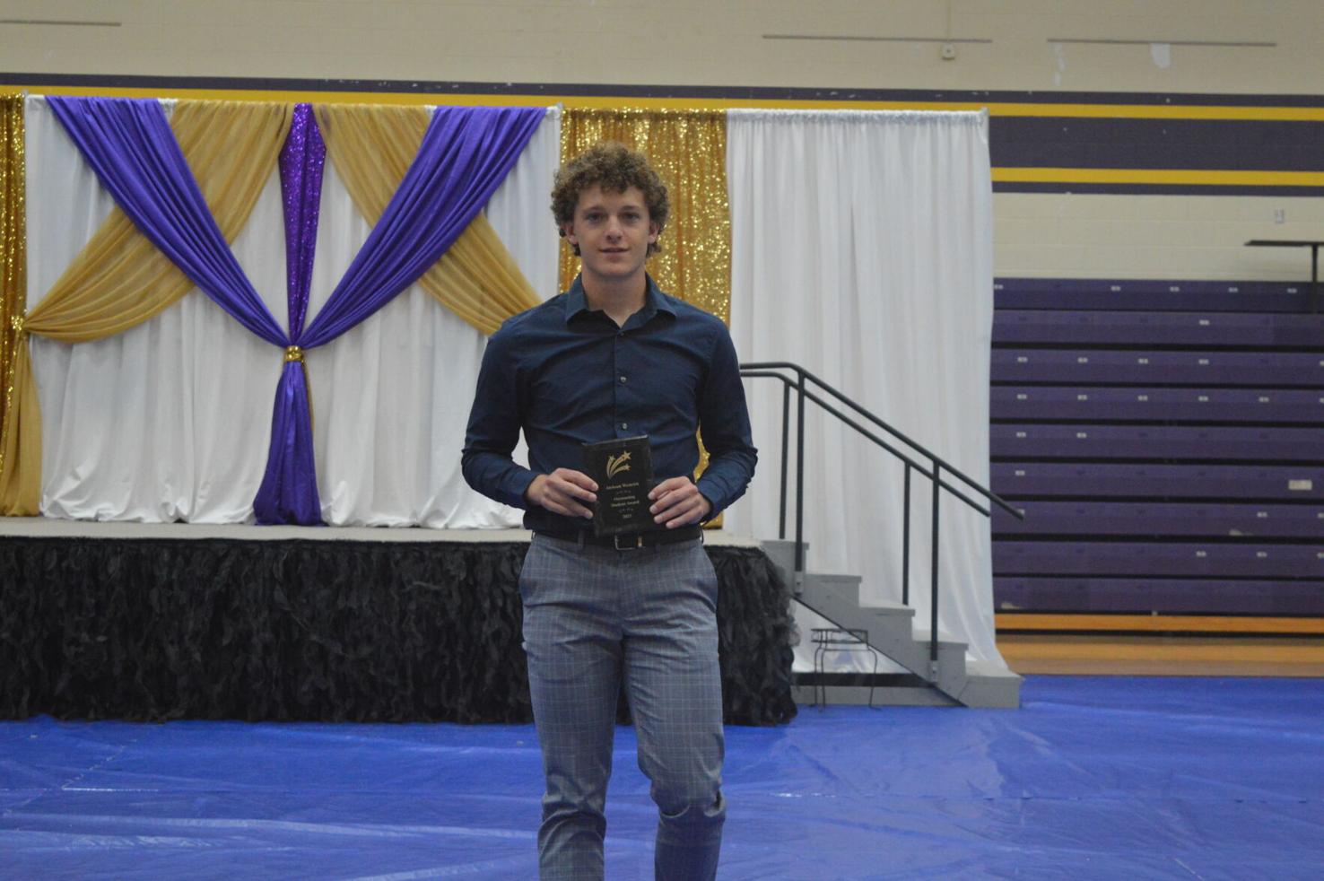 Holgate recognizes students Local News