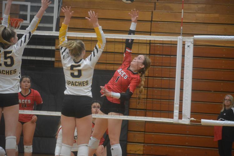 Tuesday volleyball Fairview beats Hicksville, takes share of GMC title