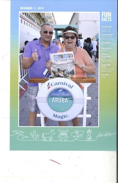 Couple celebrates 50th anniversary with trip to Aruba