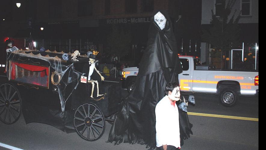 Halloween Parade Marches Into Defiance Local News Crescent News Com