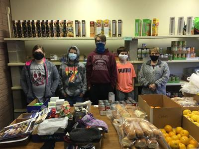 Paulding Middle School volunteers