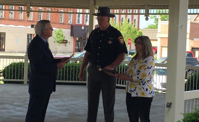 Kochert sworn in as Williams sheriff; has opponent in the fall | Local