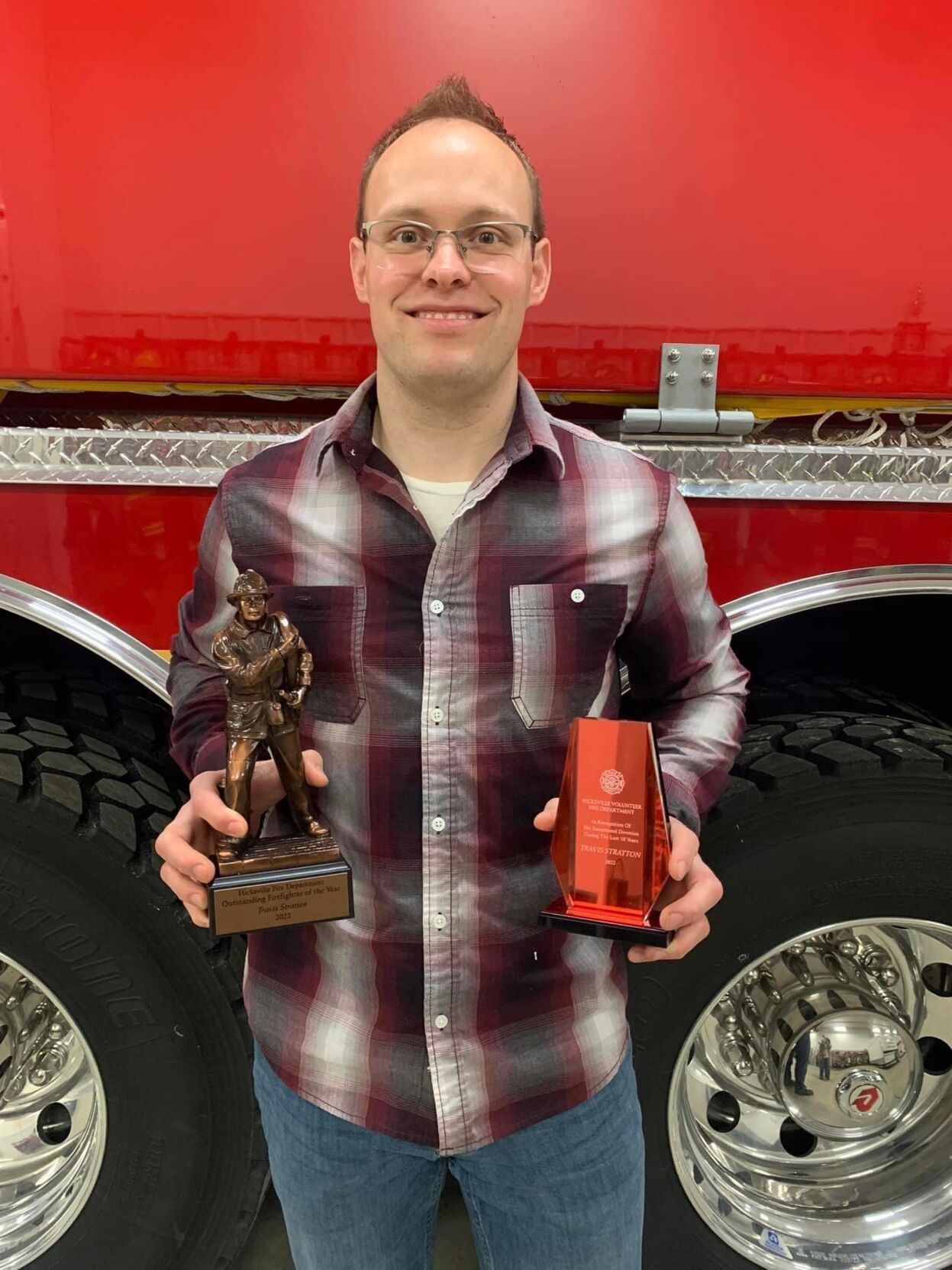 Hicksville firefighter honored | Local News | crescent-news.com