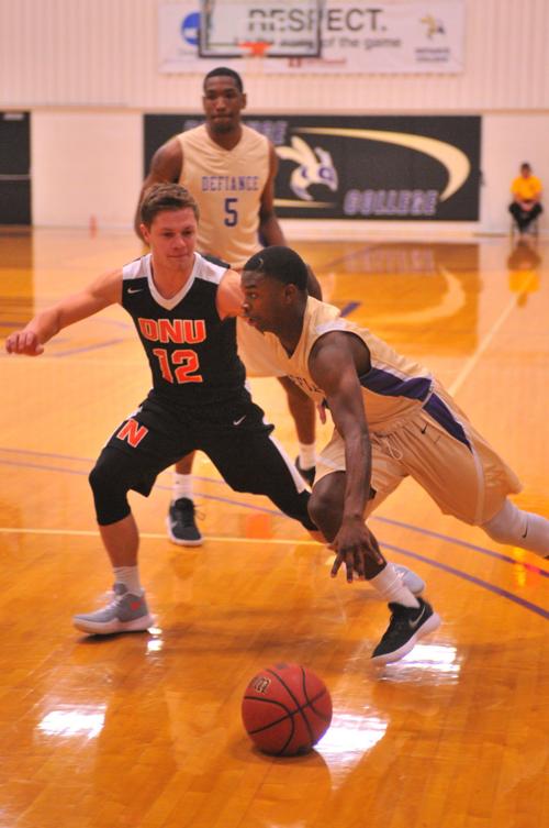 Men S Basketball Youthful Dc Trying To Bounce Back Local Sports