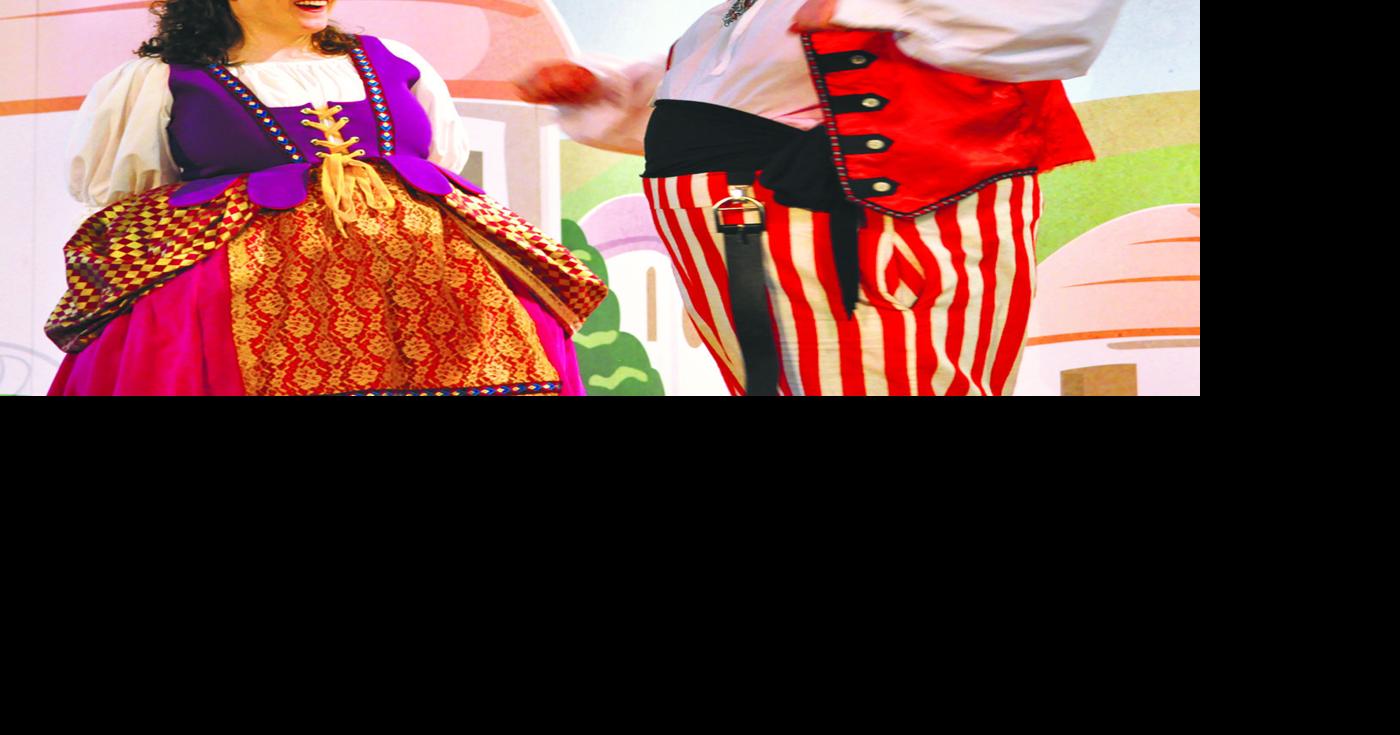 'Opera On Wheels' performs at Stroede Center | Local News | crescent ...