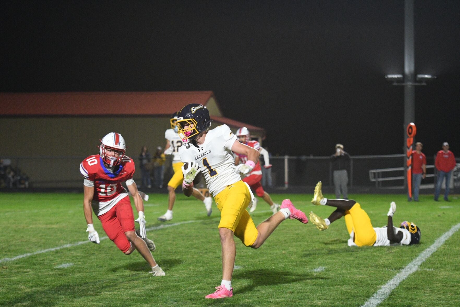 Football blitz: Archbold-LC on collision course in NWOAL Week 9 | Local ...