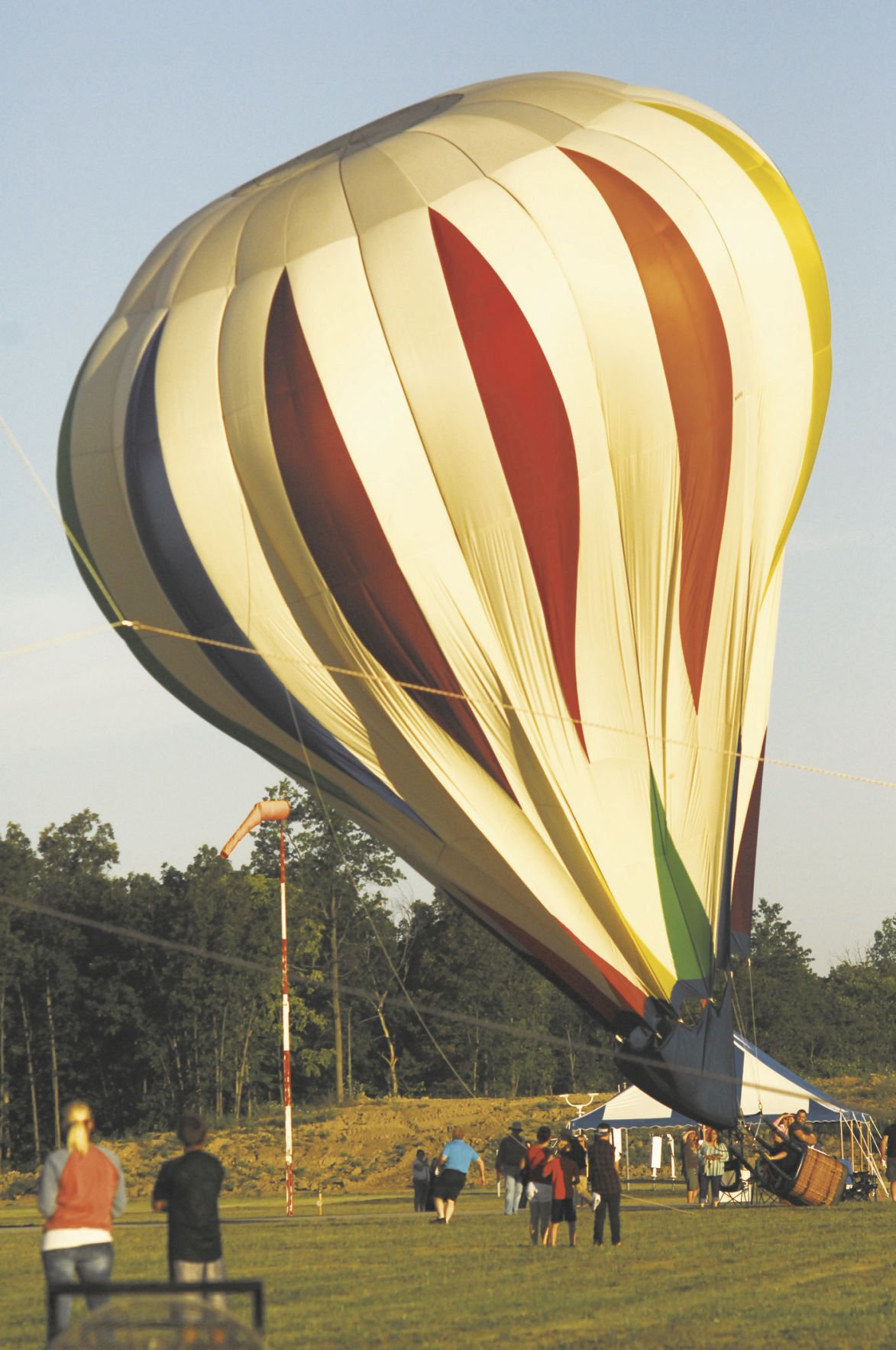 Perfect weather for Defiance County Hot Air Balloon Festival | Local ...