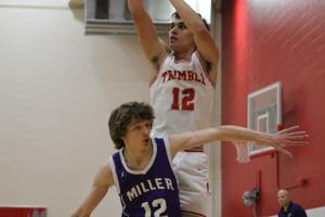 Jajczyk's stellar shooting lifts Trimble over Miller 60-52