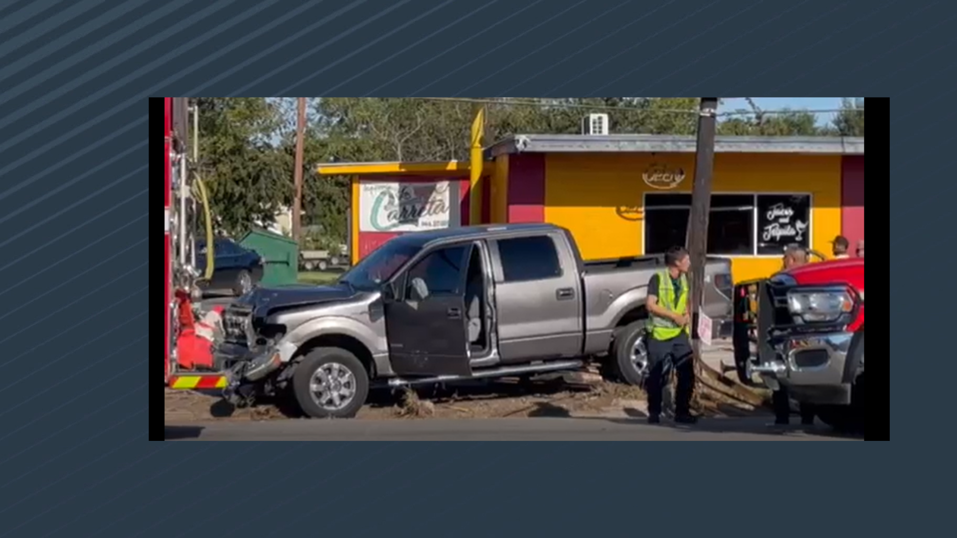 BREAKING: Vehicle collides into power pole on Navarro Street | News ...